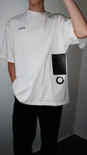 โหลดรูปภาพลงในเครื่องมือใช้ดูของ Gallery Off White t-shirt
