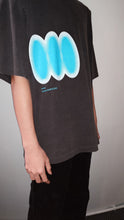 โหลดรูปภาพลงในเครื่องมือใช้ดูของ Gallery Dark grey washed t-shirt
