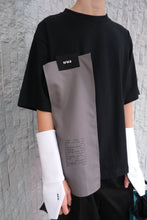 Load image into Gallery viewer, Black T-shirt
